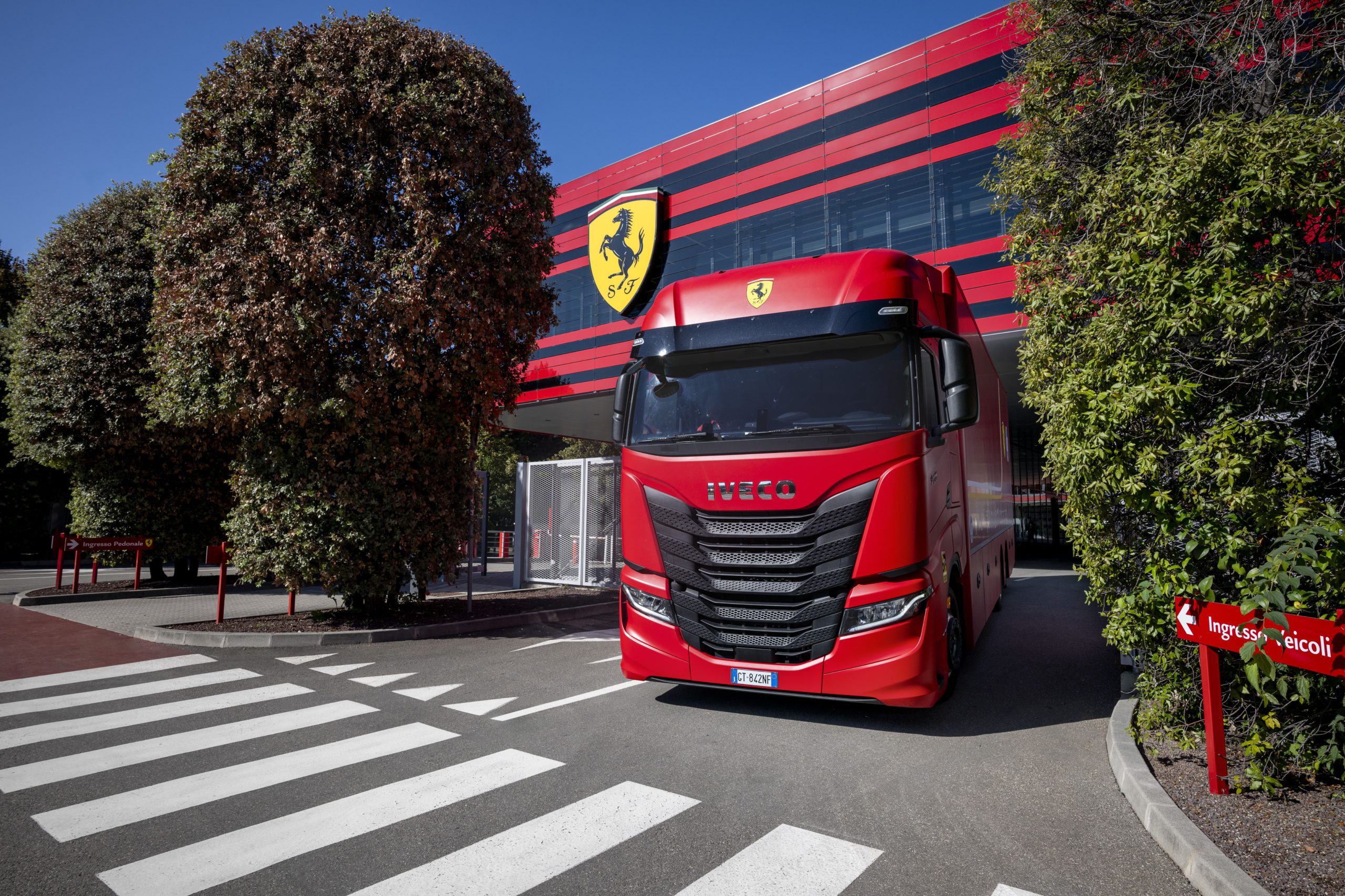 IVECO i Ferrari S-Way