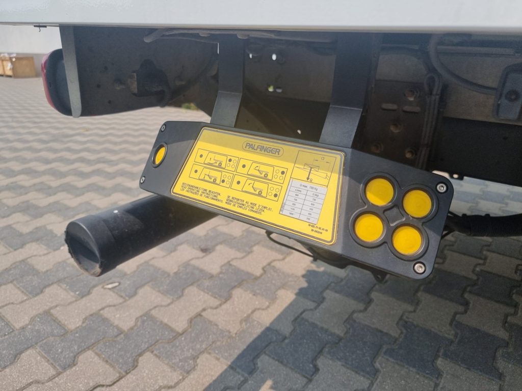 35C16 kontener 3x