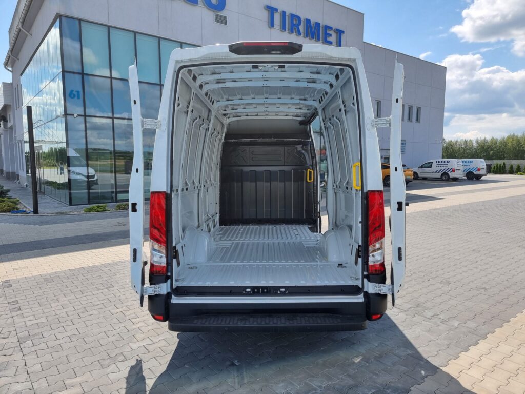 iveco daily 35S18 furgon